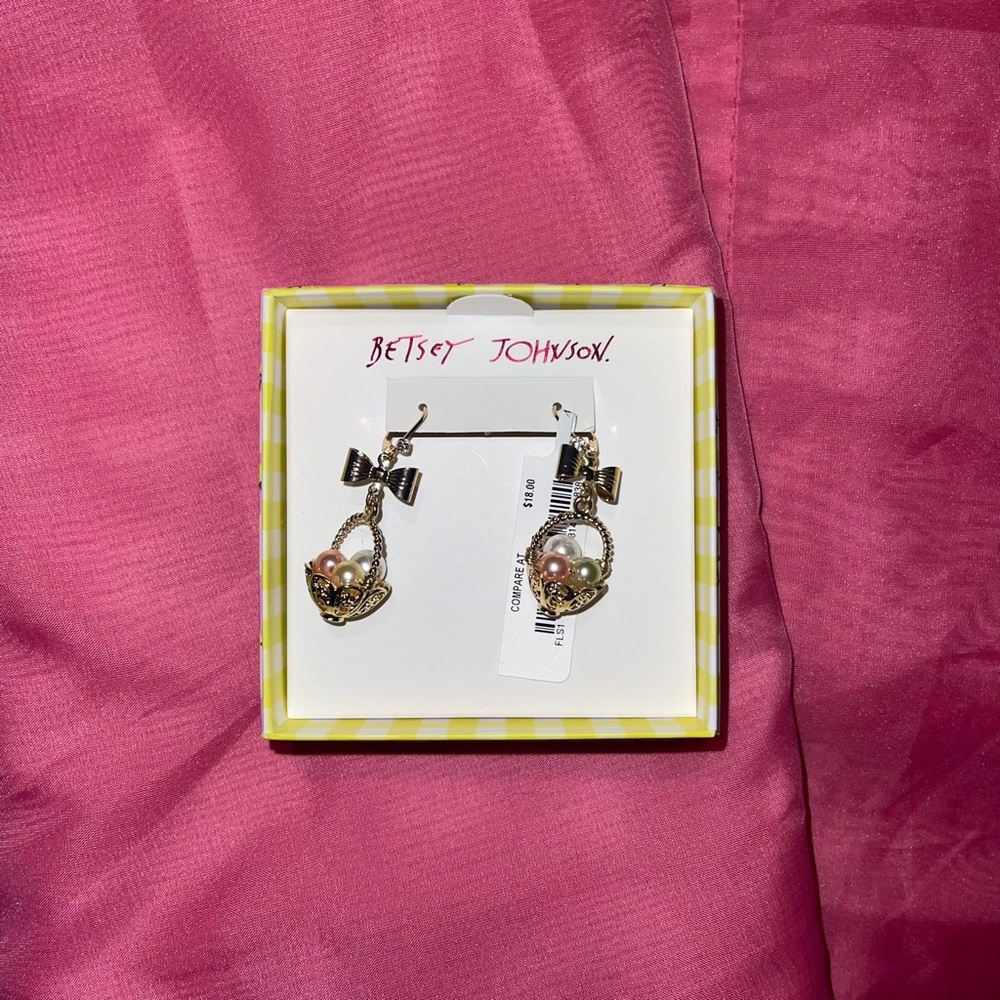 NIB! BETSEY JOHNSON EASTER EGG EARRINGS
